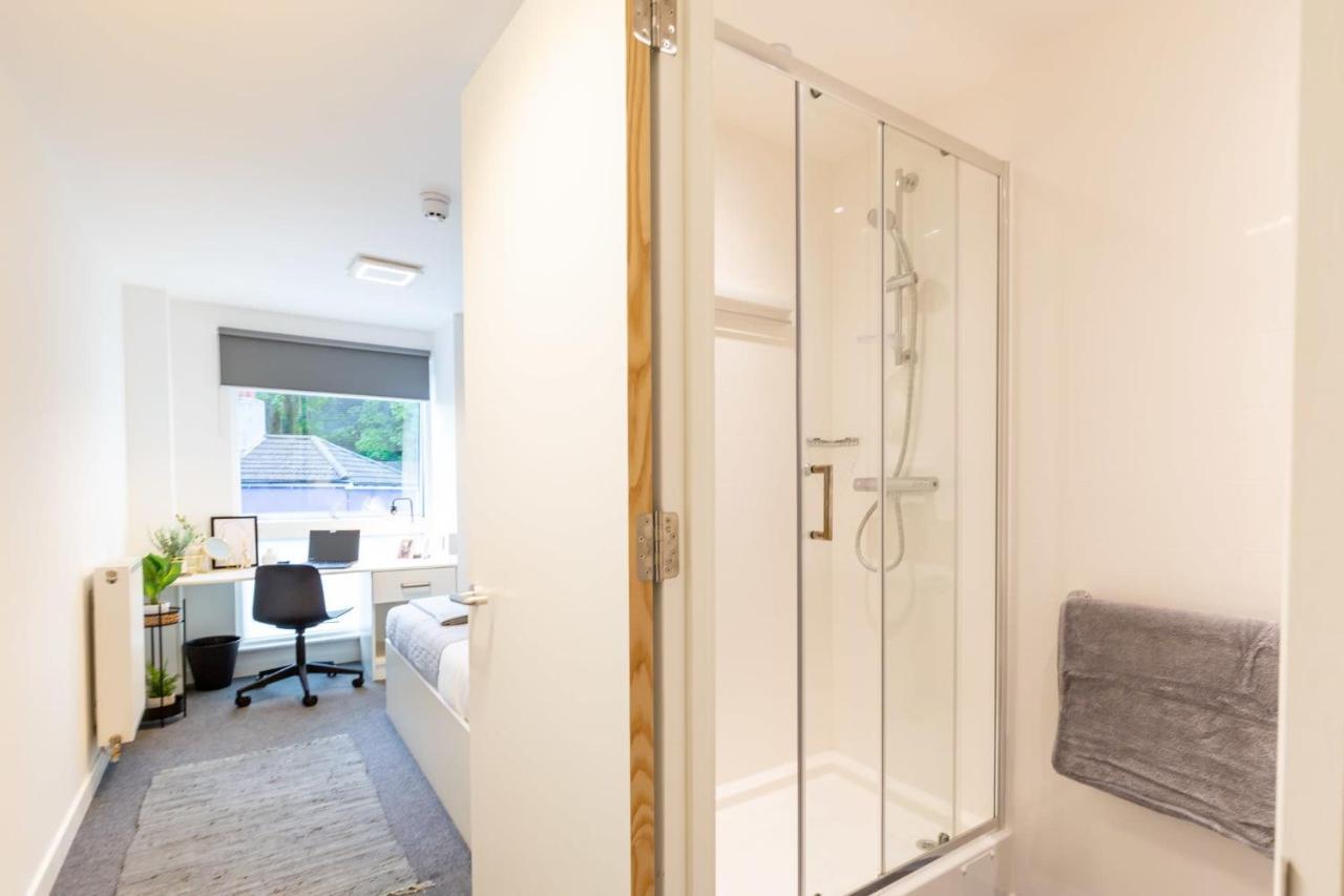 Ensuite Bedrooms With Shared Kitchen At Hollingbury House In Brighton Екстериор снимка
